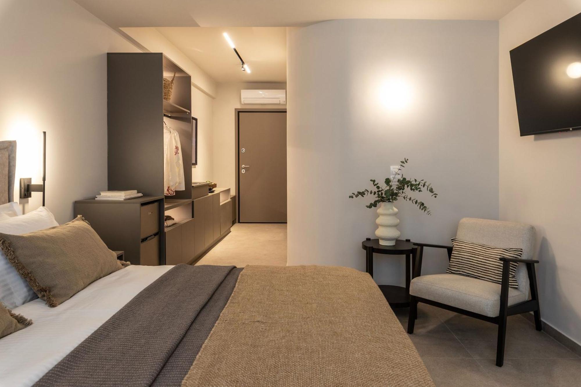 Celestial Athens Suites At Praxitelous ภายนอก รูปภาพ