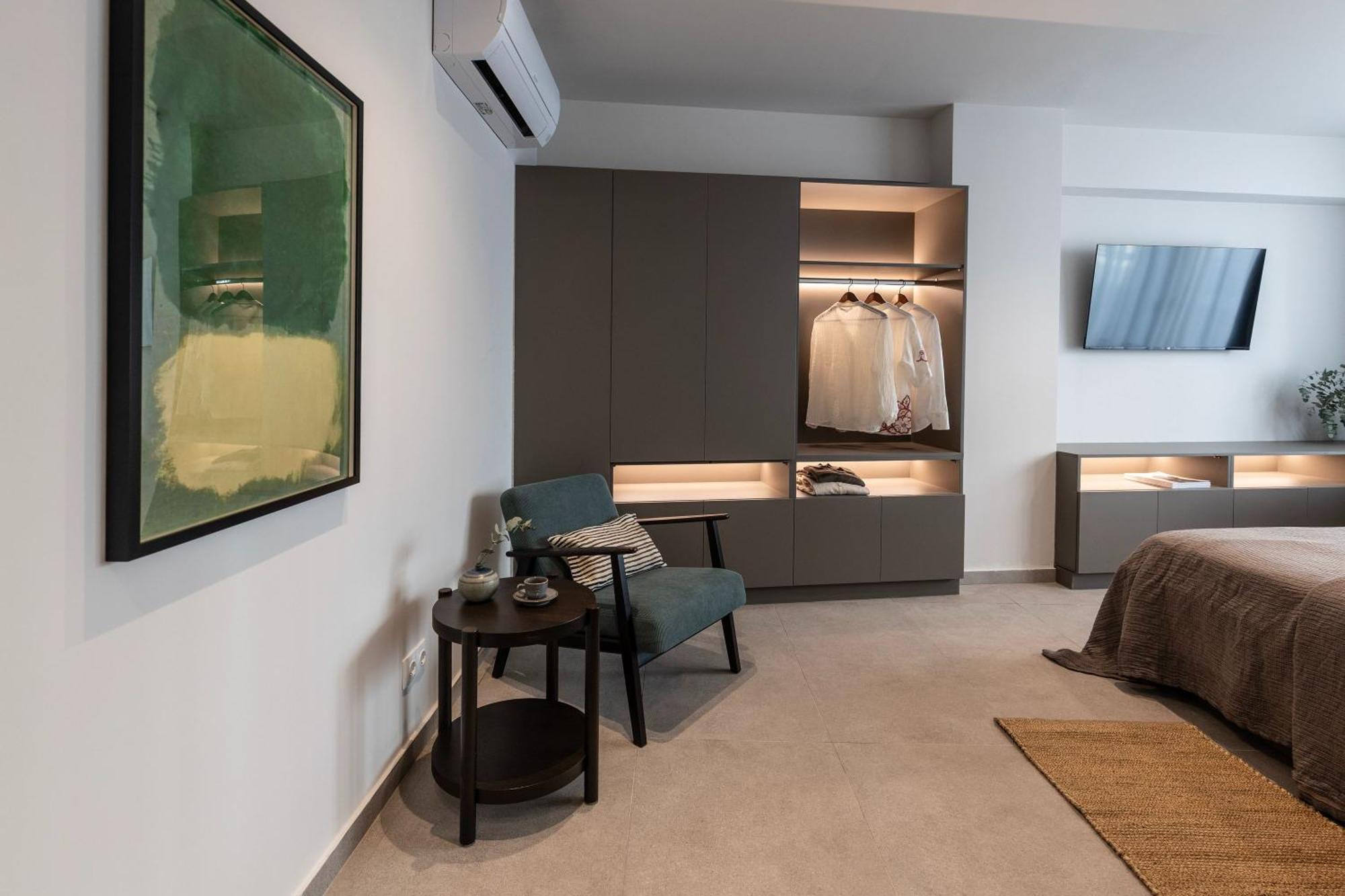 Celestial Athens Suites At Praxitelous ภายนอก รูปภาพ