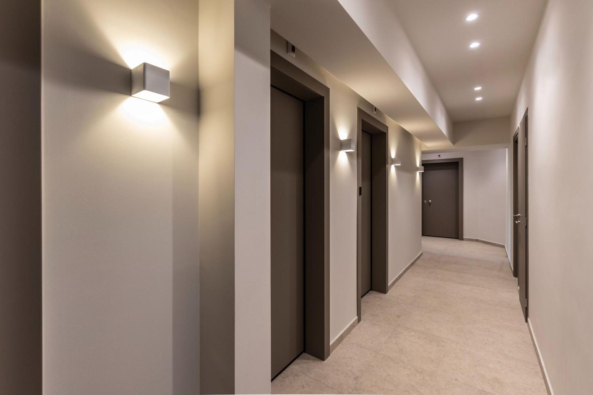 Celestial Athens Suites At Praxitelous ภายนอก รูปภาพ
